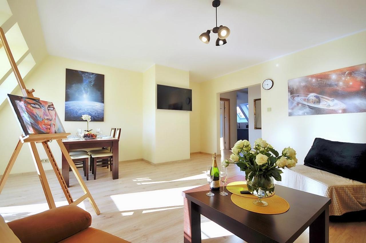 50 M Do Plazy Thobruk Apartamenty Piekna Dama Z Kolobrzegu Экстерьер фото