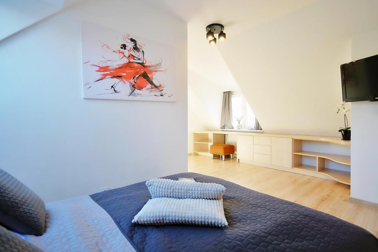 50 M Do Plazy Thobruk Apartamenty Piekna Dama Z Kolobrzegu Экстерьер фото