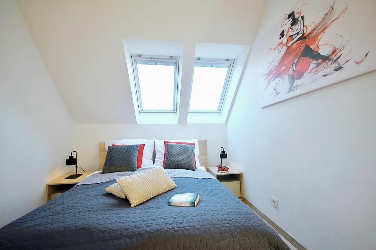 50 M Do Plazy Thobruk Apartamenty Piekna Dama Z Kolobrzegu Экстерьер фото